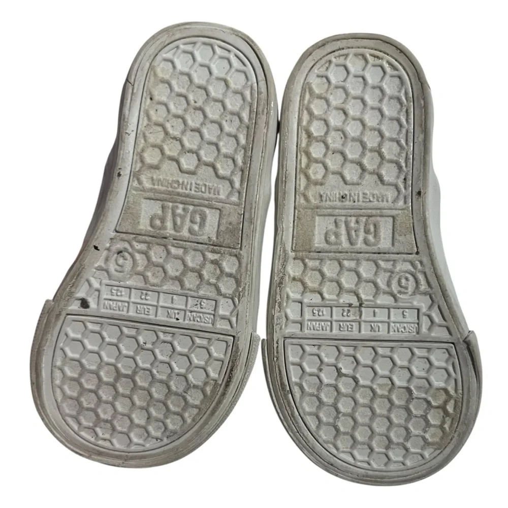 GAP‎ Kids Blue Star Slip-On Sneakers - Size 5 Baby Shoes